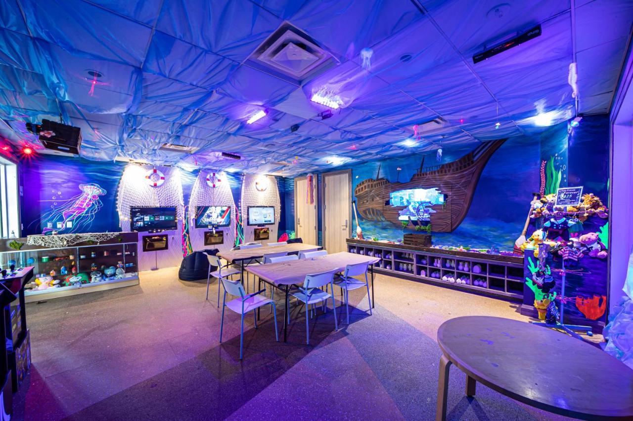 אורלנדו Fabulous Home By Rentyl Near Disney With Private Pool, Movie Room, Themed Rooms & Resort Amenities At Encore Resort - 360B מראה חיצוני תמונה